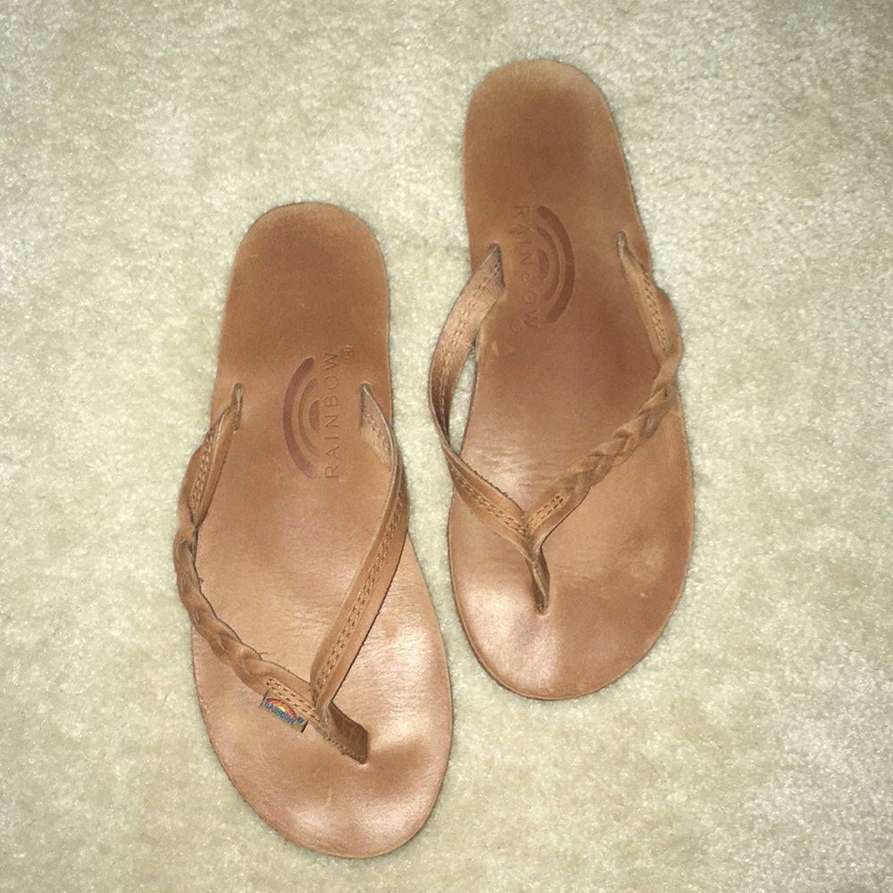 NWOT Rainbows Leather Flip Flops - Size 7.5